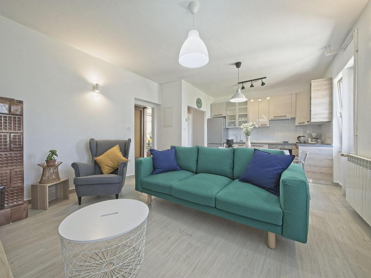 Apartman Nikica Postira Εξωτερικό φωτογραφία